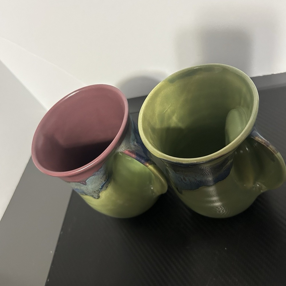 Neher Handmade ceramic mugs with a unique design and vibrant colored glazes - Picture 4 of 9